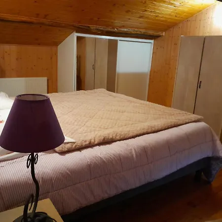 Privee Dans Maison Typique Gasconne Alojamento de Acomodação e Pequeno-almoço